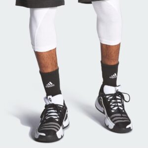 کفش بسکتبال اورجینال مردانه برند Adidas مدل Trae Unlimited کد HQ1020