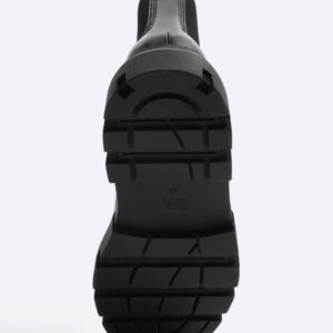 بوت اورجینال برند زارا Zara مدل CHELSEA BOOTS WITH CHUNKY TRACK SOLES کد 2008/320